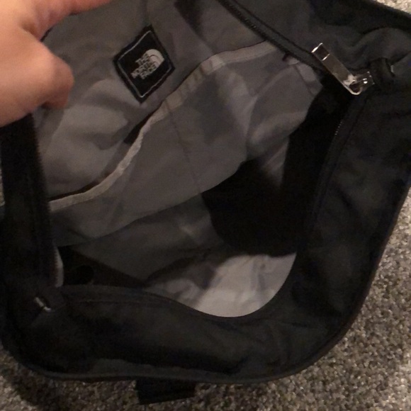 The North Face shoulder bag - Picture 3 of 6